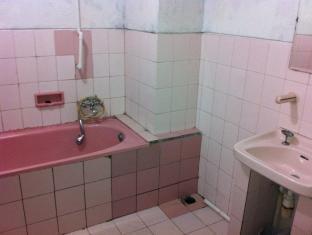 בנדונג Catellya Guest House Cipaku מראה חיצוני תמונה